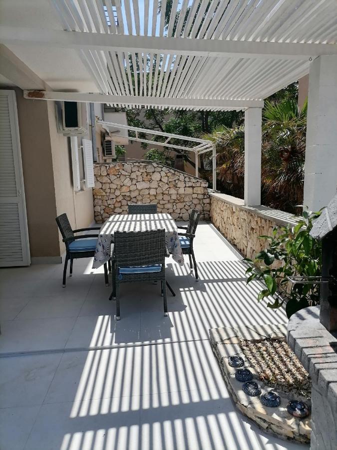 Apartment Nano-Maris Novalja Exterior foto